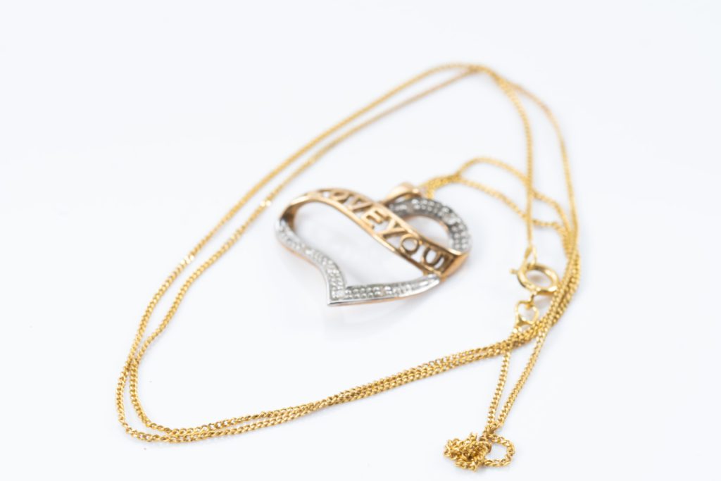 splot złotego łańcuszka